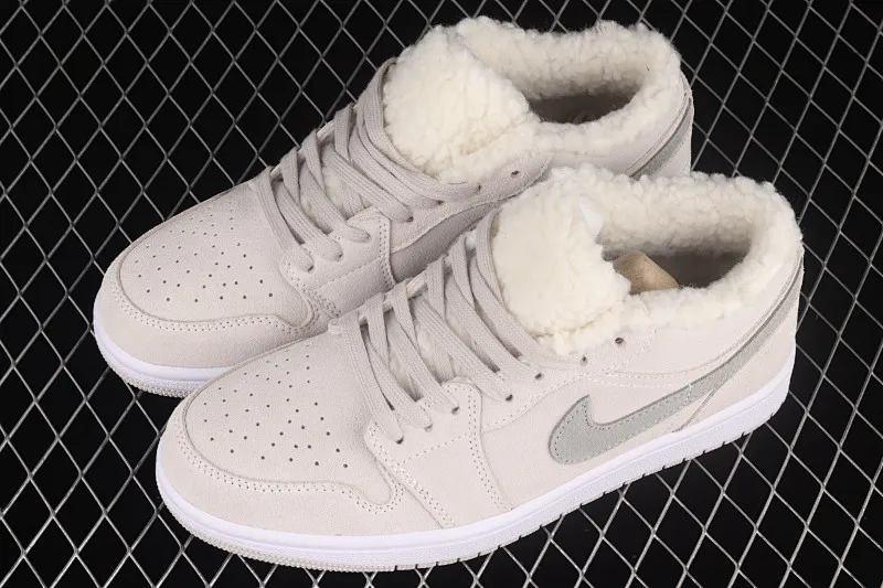 All Categories Air Jordan Jordan Series Basketball Shoes Air Jordan 1 Low Air Jordan 1 Low "Sherpa Fleece" AJ1 Joe 1 Beige Velvet Low-top Cultural Leisure Sports Basketball Shoes DO0750-002